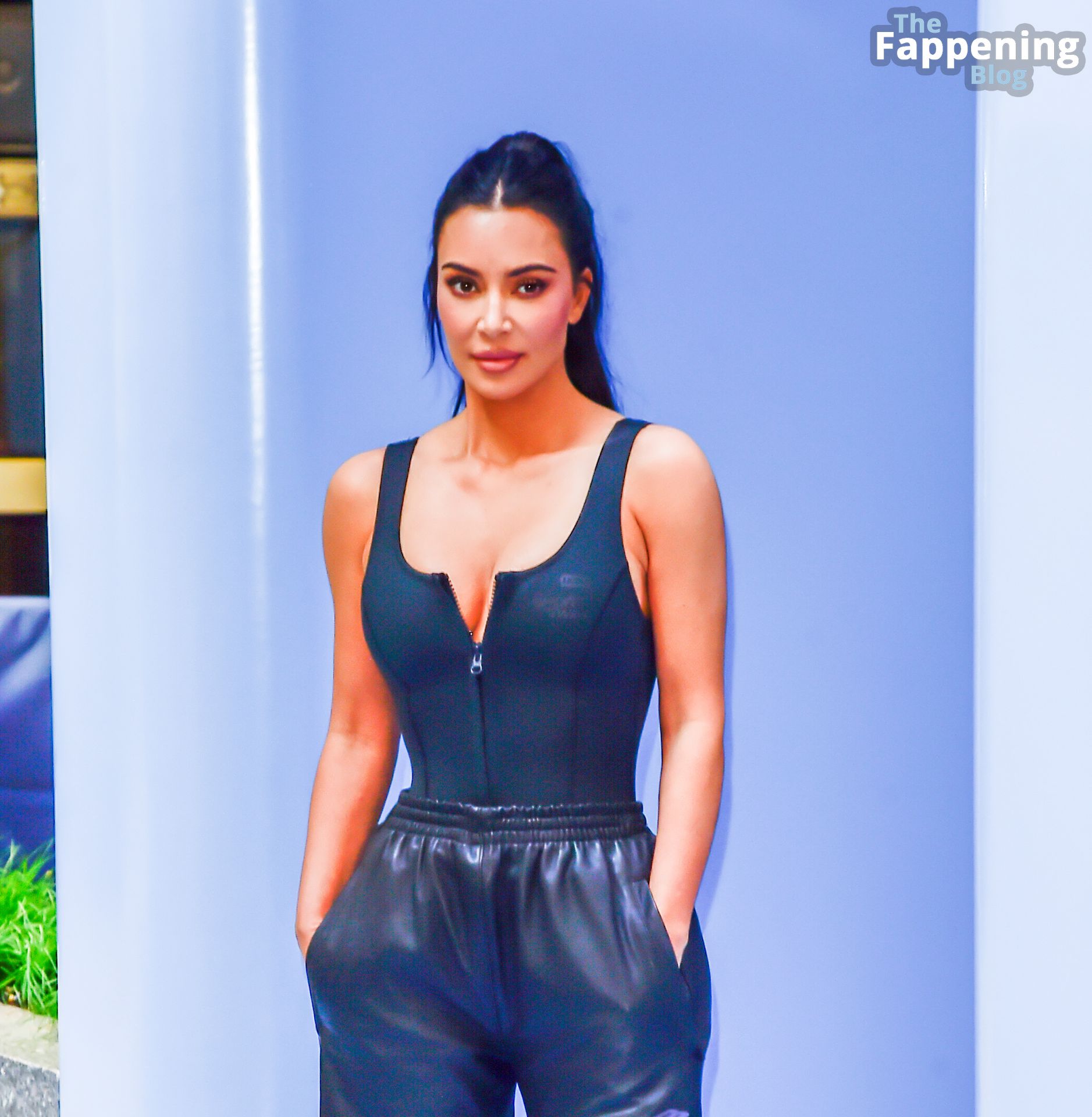 Kim-Kardashian-Sexy-The-Fappening-Blog-95-1.jpg