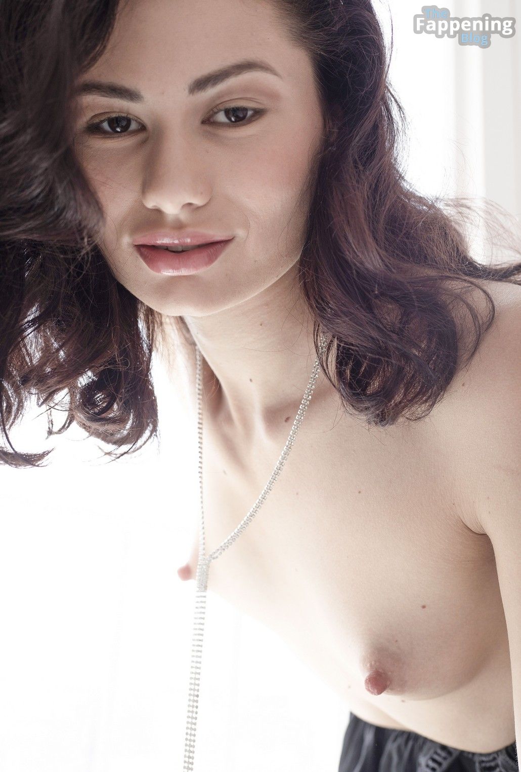 Layla Balan Nude &amp; Sexy – Presenting (22 Photos)
