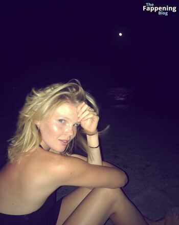 Savannah Smith (Model) / savannahjoysmith Nude Leaks Photo 40