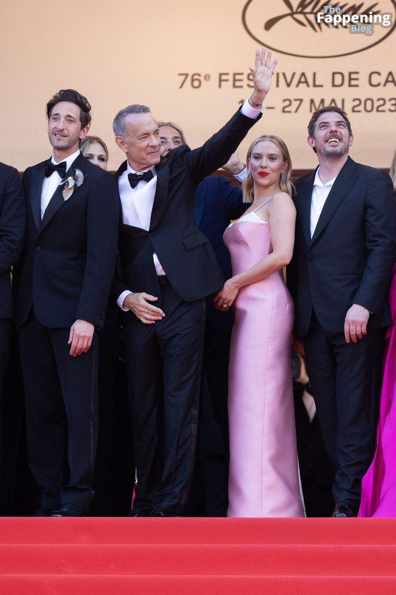 Scarlett Johansson Looks Beautiful at the “Asteroid City” Red Carpet in Cannes (150 Photos)