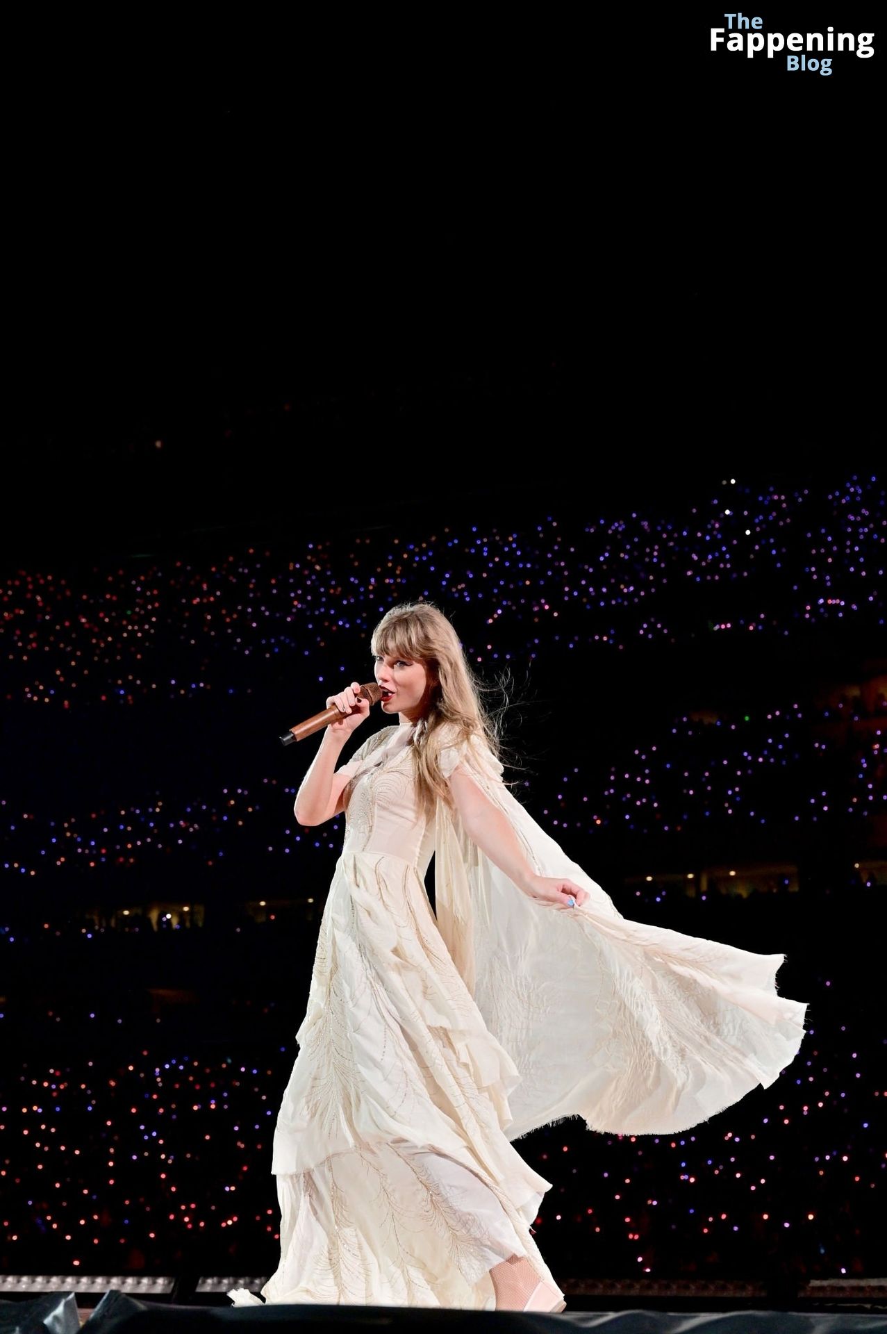 Taylor-Swift-Sexy-6-thefappeningblog.com_.jpg
