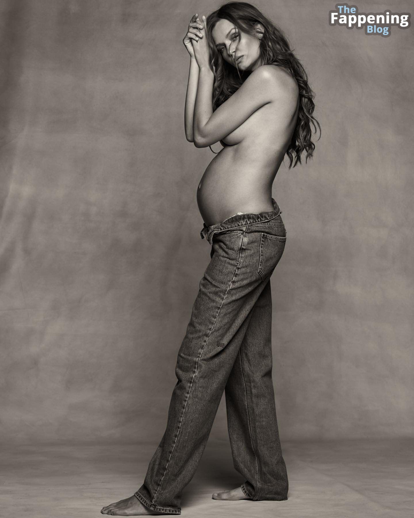 Pregnant Supermodel - Pregnant | #TheFappening
