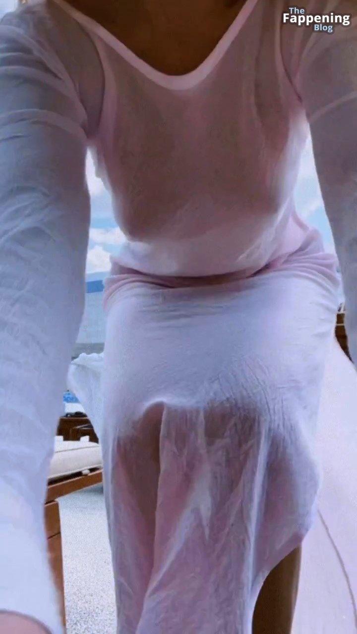 Alexandra Stan Nude &amp; Sexy Collection (57 Photos + Video)
