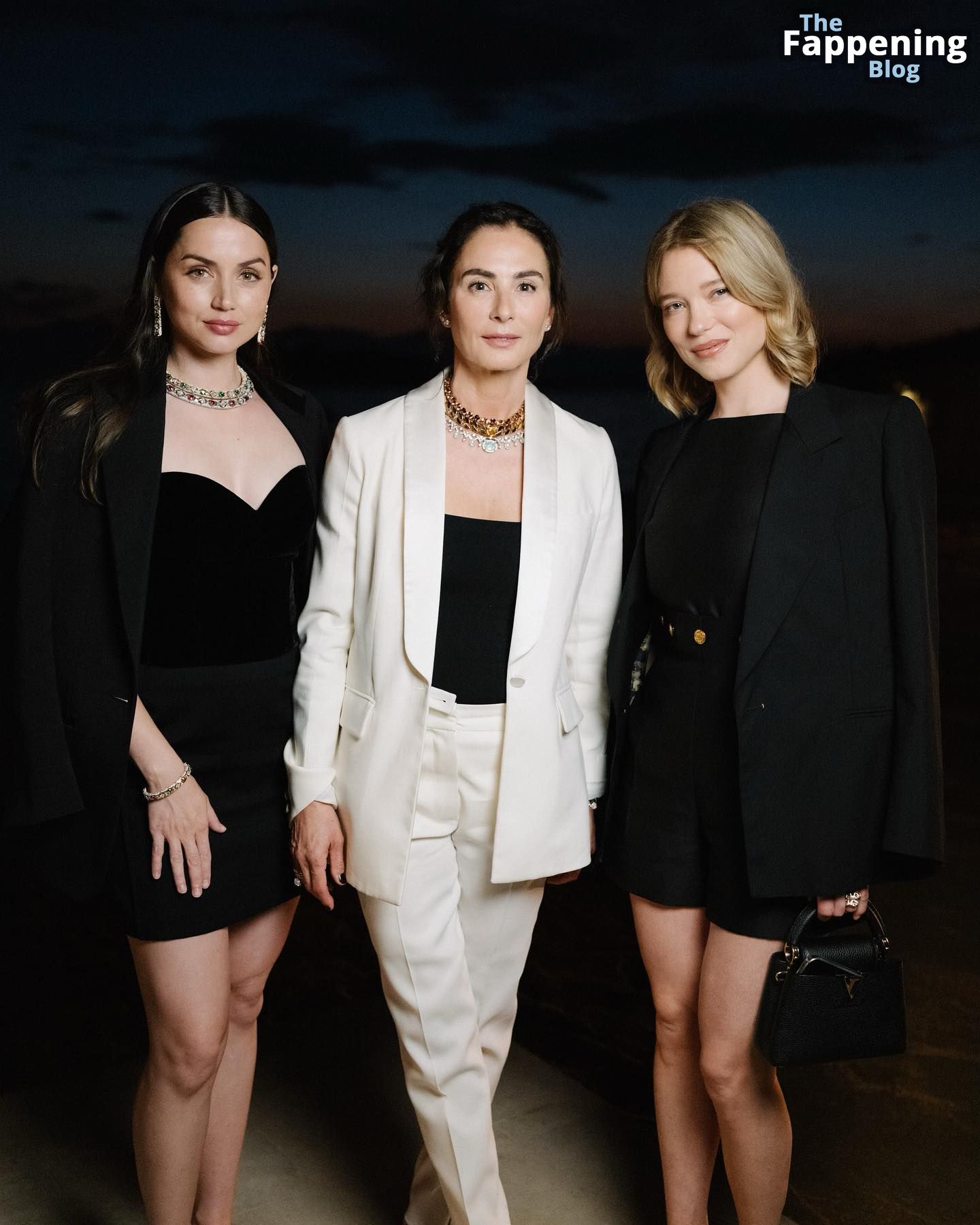 Ana de Armas Looks Hot at Louis Vuitton’s Event (8 Photos)