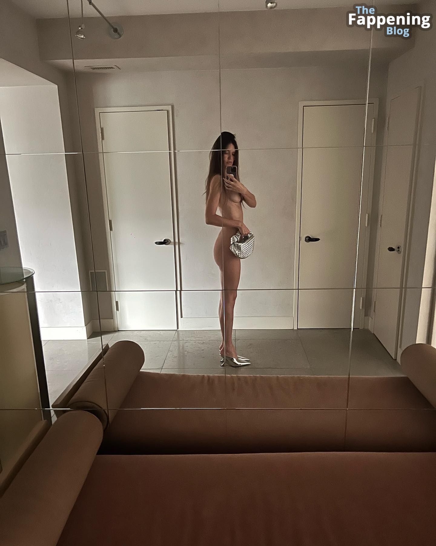 Bianca Balti Takes Naked Selfies (4 Photos)