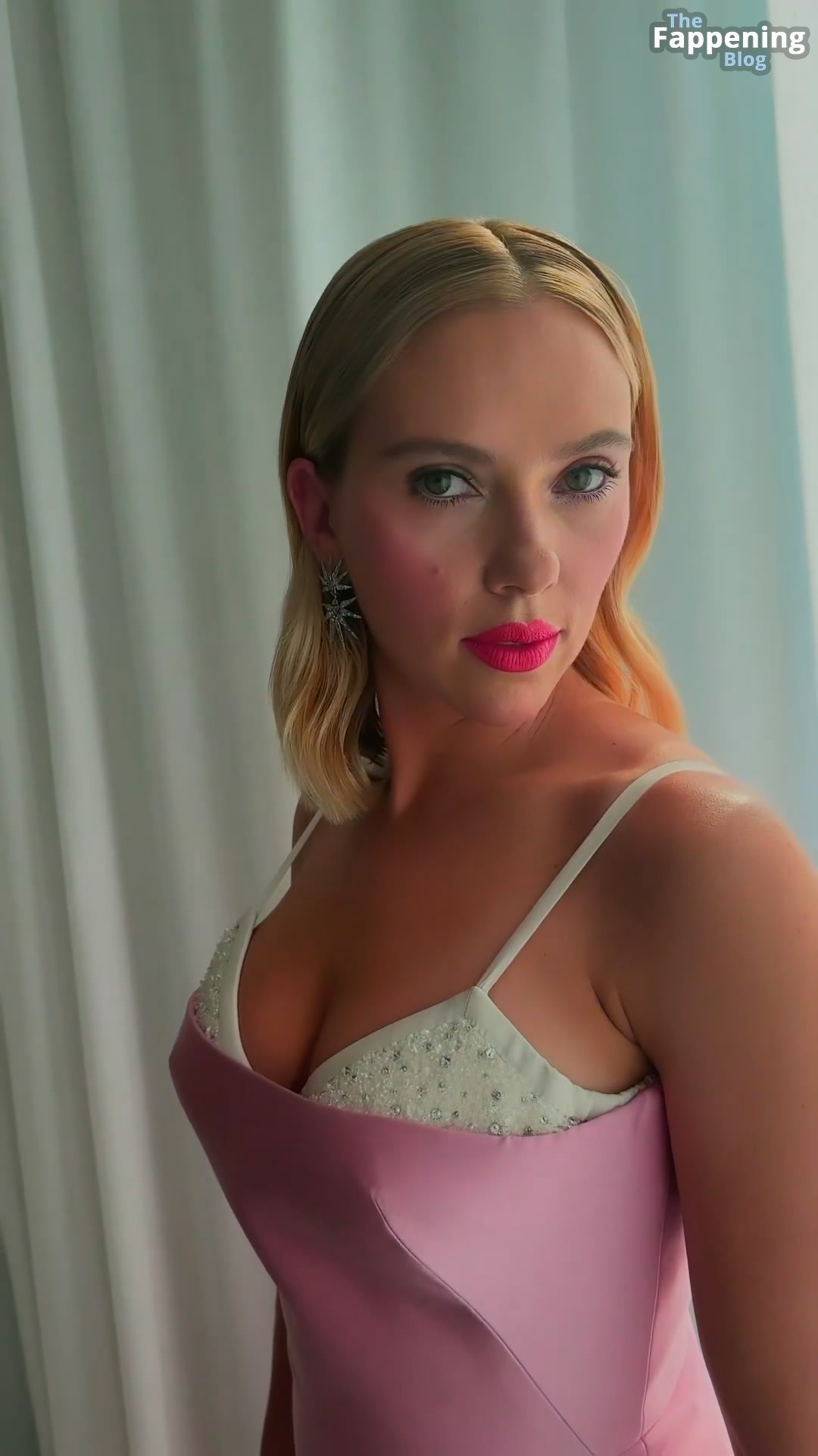 Scarlett-Johansson-Sexy-The-Fappening-Blog-30.jpg