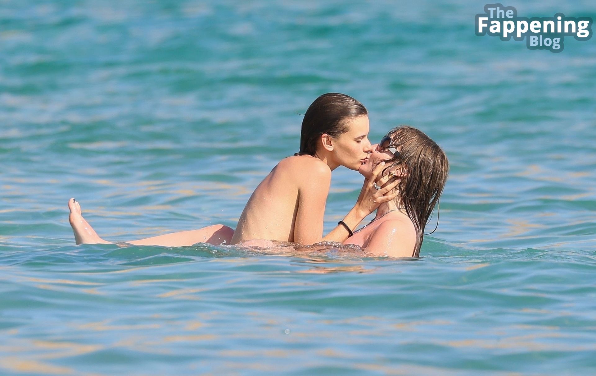 Victoria De Angelis Enjoys a Nude Day at the Beach During Her Holiday in Ibiza (45 Photos)