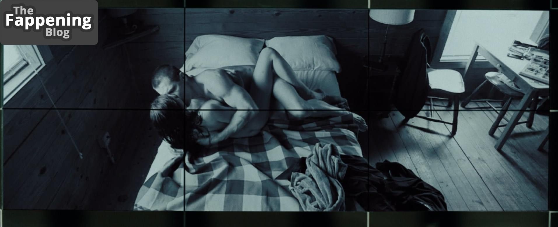 Elizabeth Olsen Nude &amp; Sexy Collection (6 Photos)