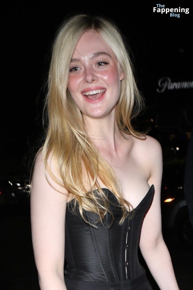Elle Fanning Looks Perfect at Paris Hilton’s Concert in Hollywood (20 Photos)