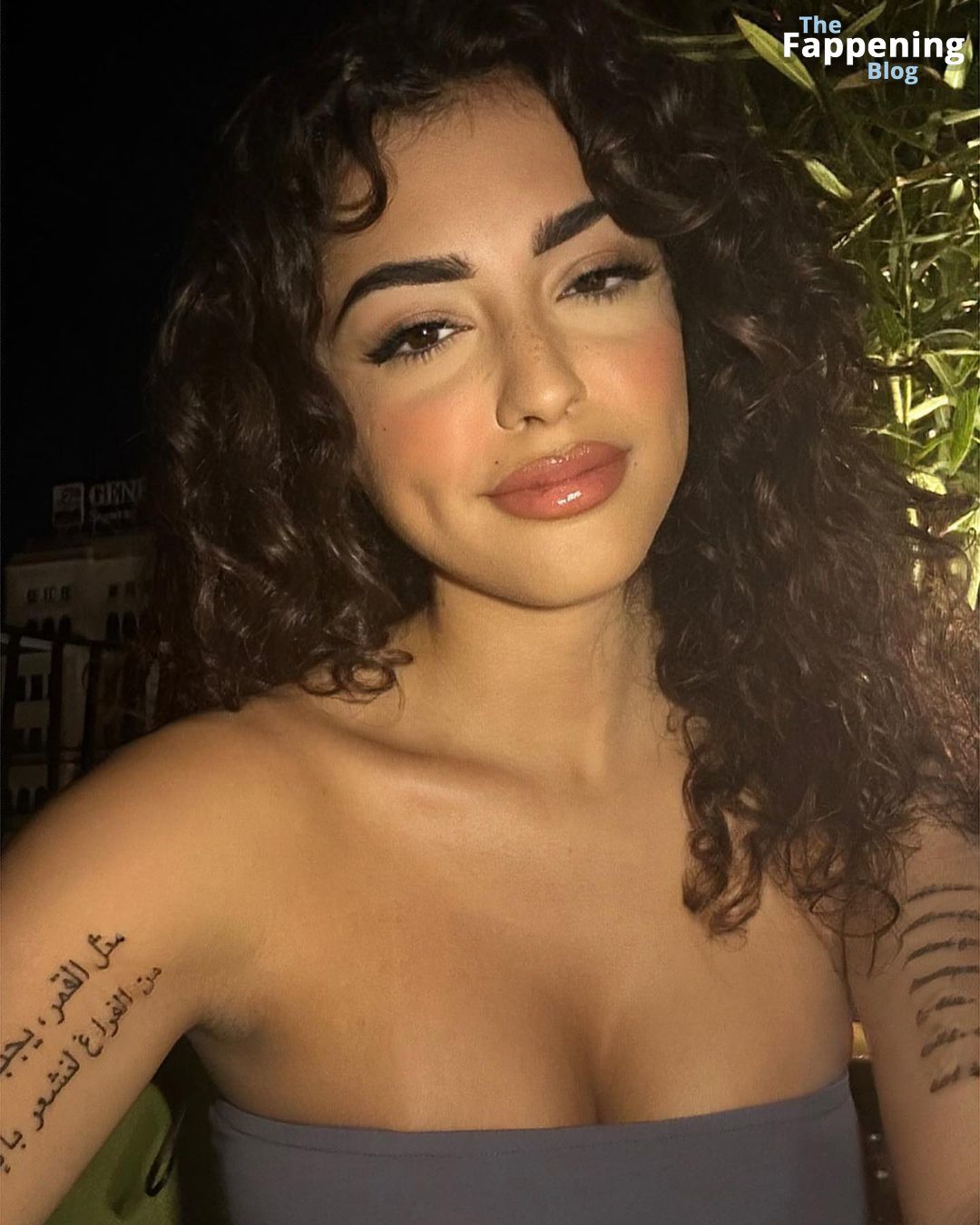 Malu Trevejo Shows Off Her Pierced Tits &amp; Sexy Figure (10 Photos)
