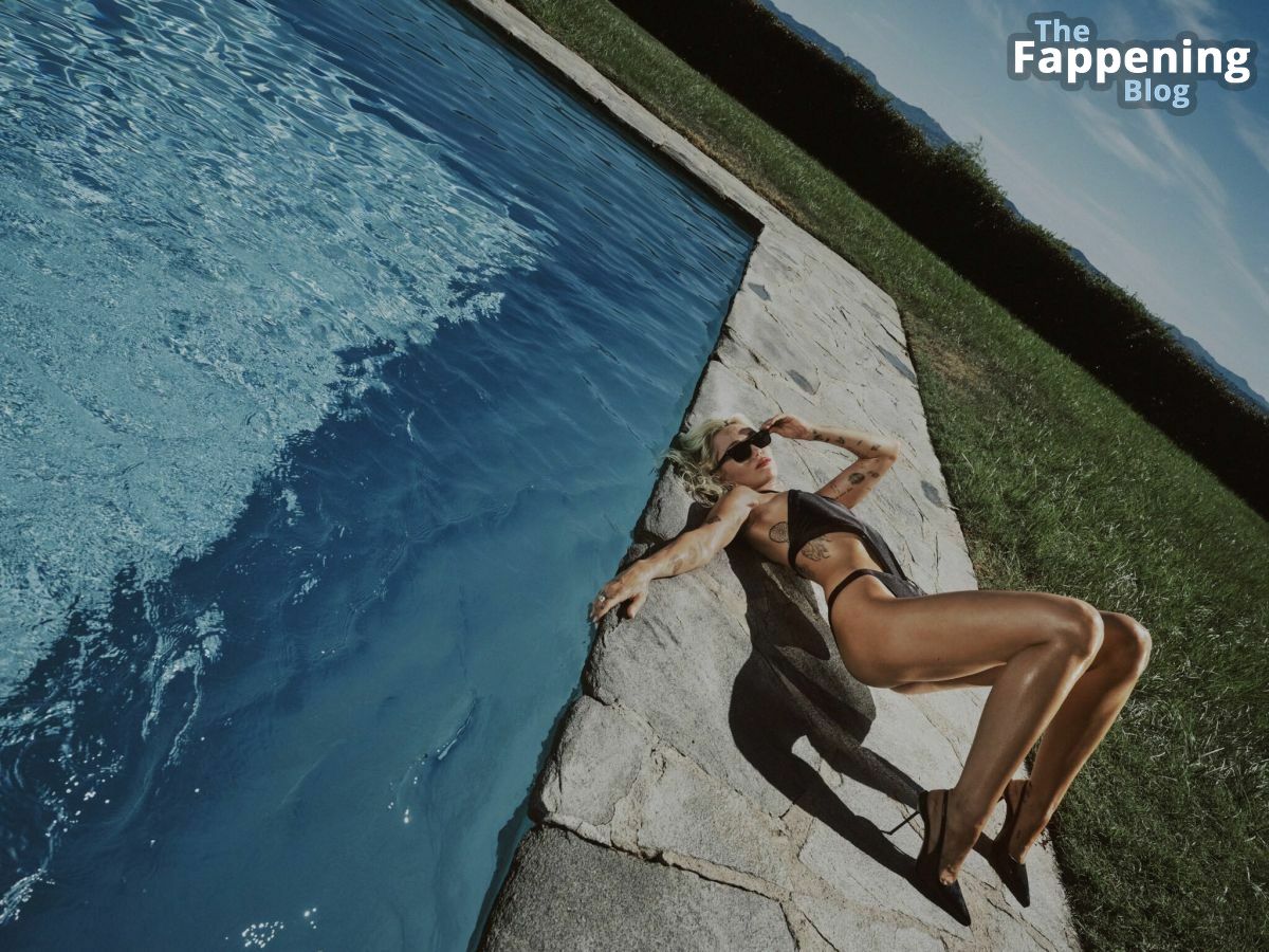 miley-cyrus-endless-summer-vacation-album-topless-lingerie-bikini-12-thefappeningblog.com_.jpg