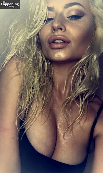 Romanie Smith / UK model / romaniesmith Nude Leaks OnlyFans Photo 6