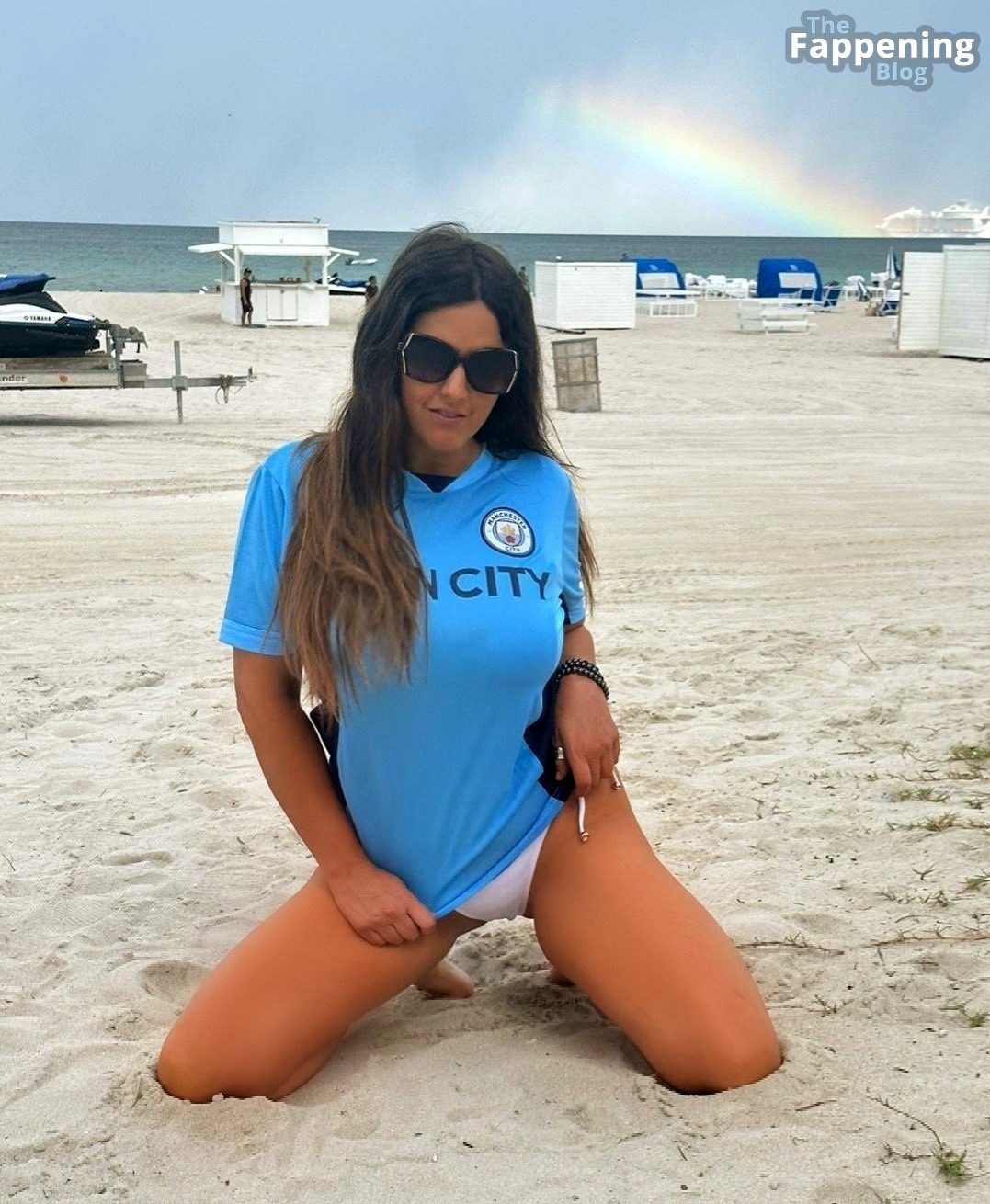 Claudia Romani Flaunts Her Booty on Miami Beach (11 Photos)