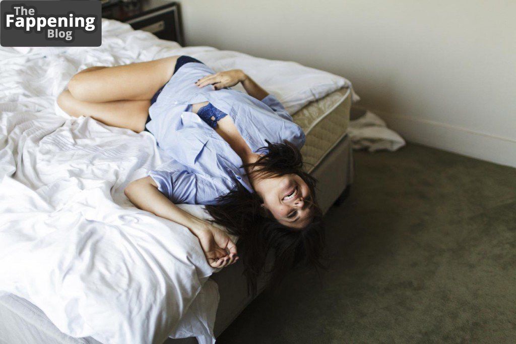 Tiffani Thiessen Nude &amp; Sexy Collection (81 Photos)