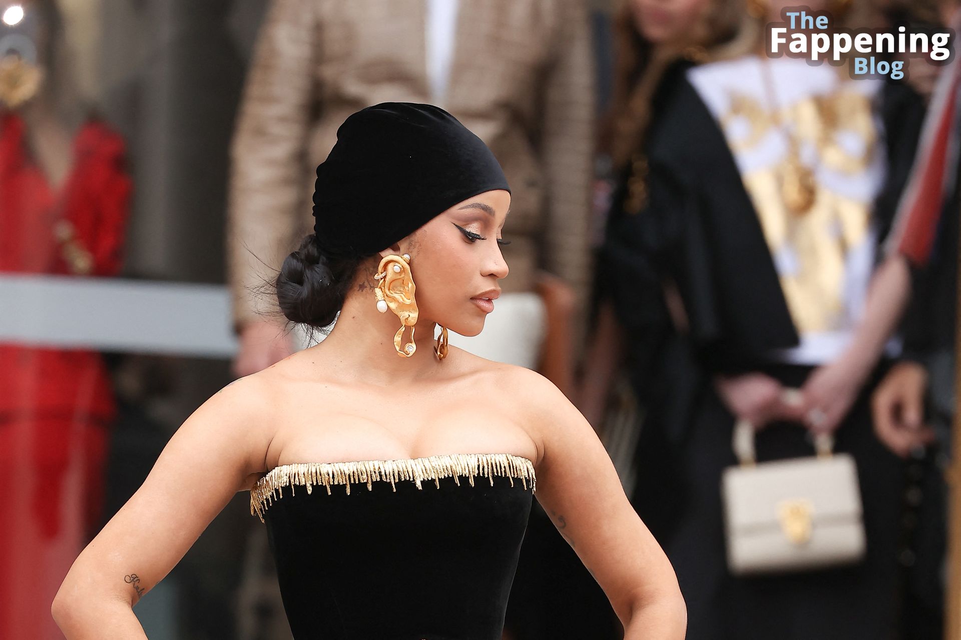 Cardi B Shows Off Her Sexy Boobs at the Schiaparelli Haute Couture Show (150 Photos)