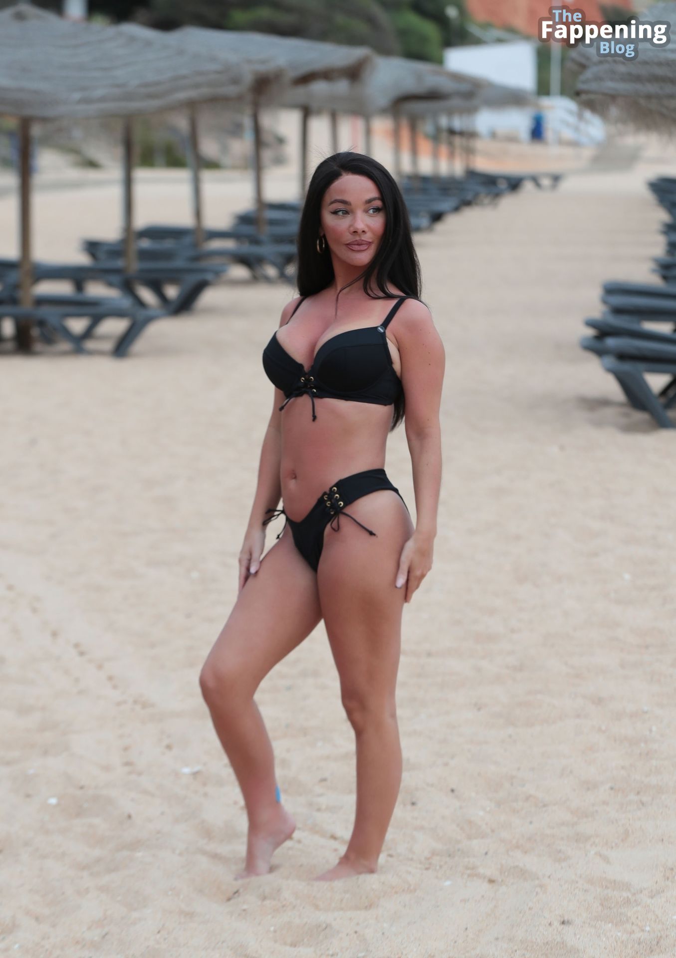 Chelsee Healey is Seen at the Beach During Her Holiday in Spain (24 Photos)