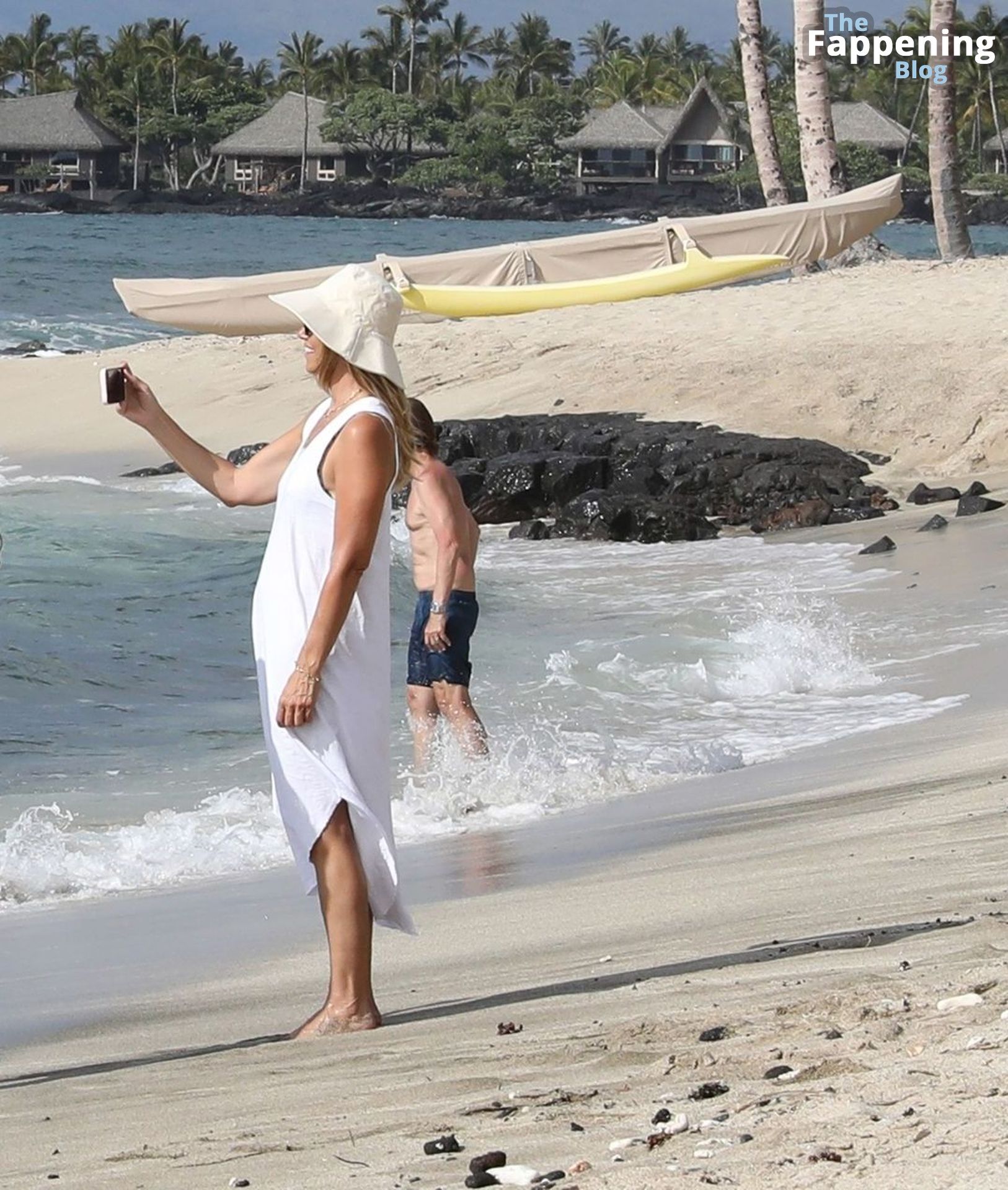 Leggy Christine Baumgartner Takes Her Kids on a Hawaiian Getaway (42 Photos)