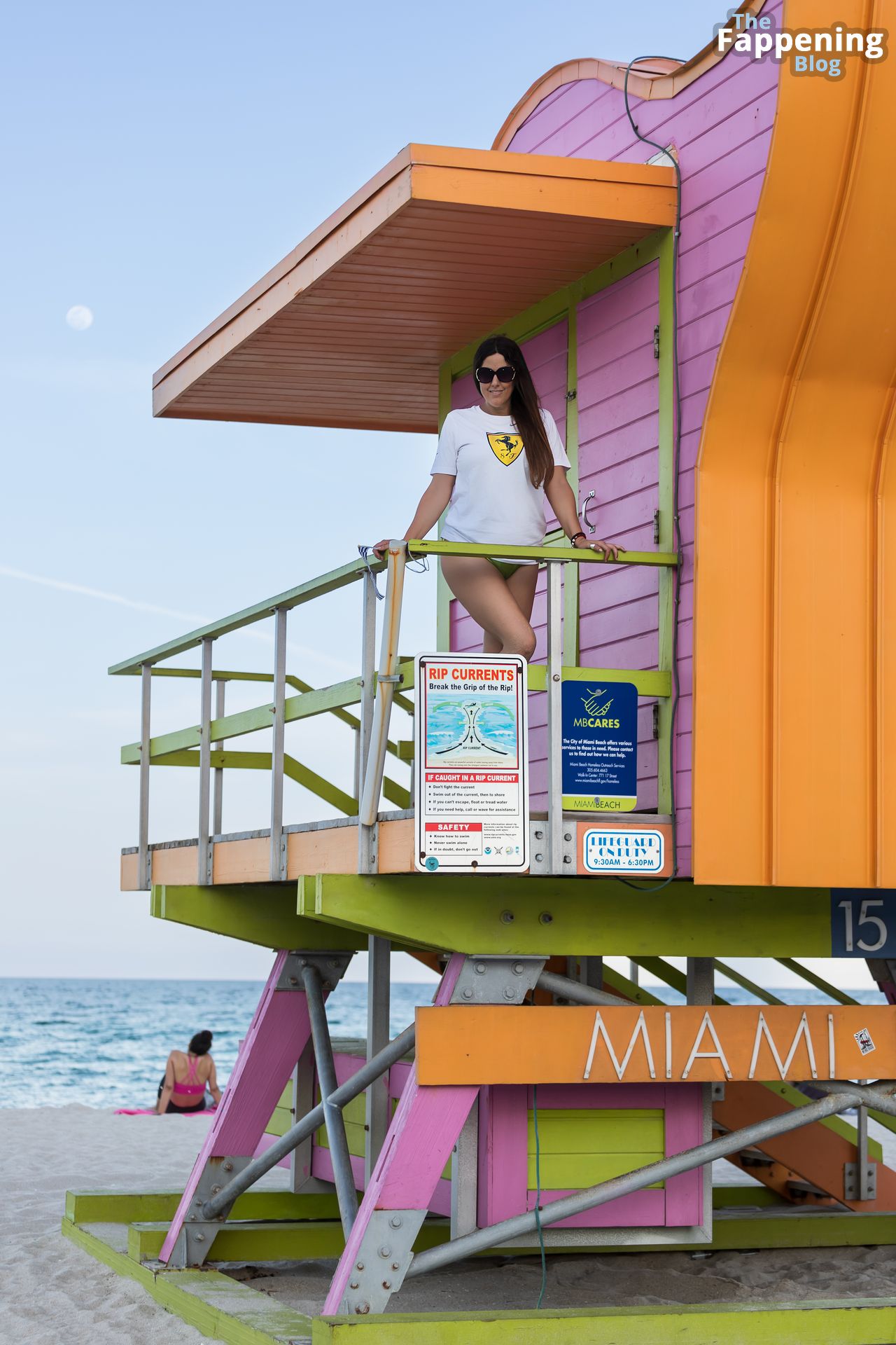 Claudia Romani Roots For Ferrari on the Beach in Miami (12 Photos)