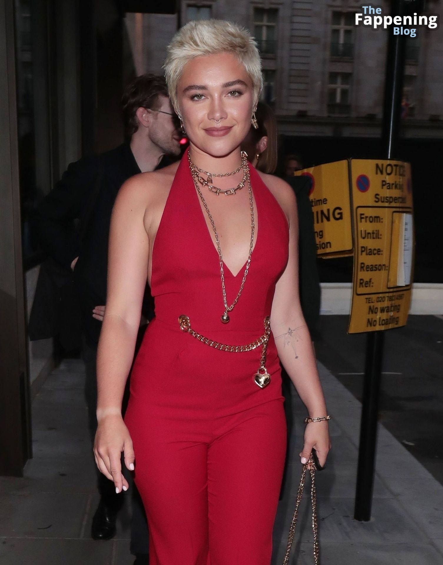 Florence-Pugh-Sexy-The-Fappening-Blog-7-1.jpg