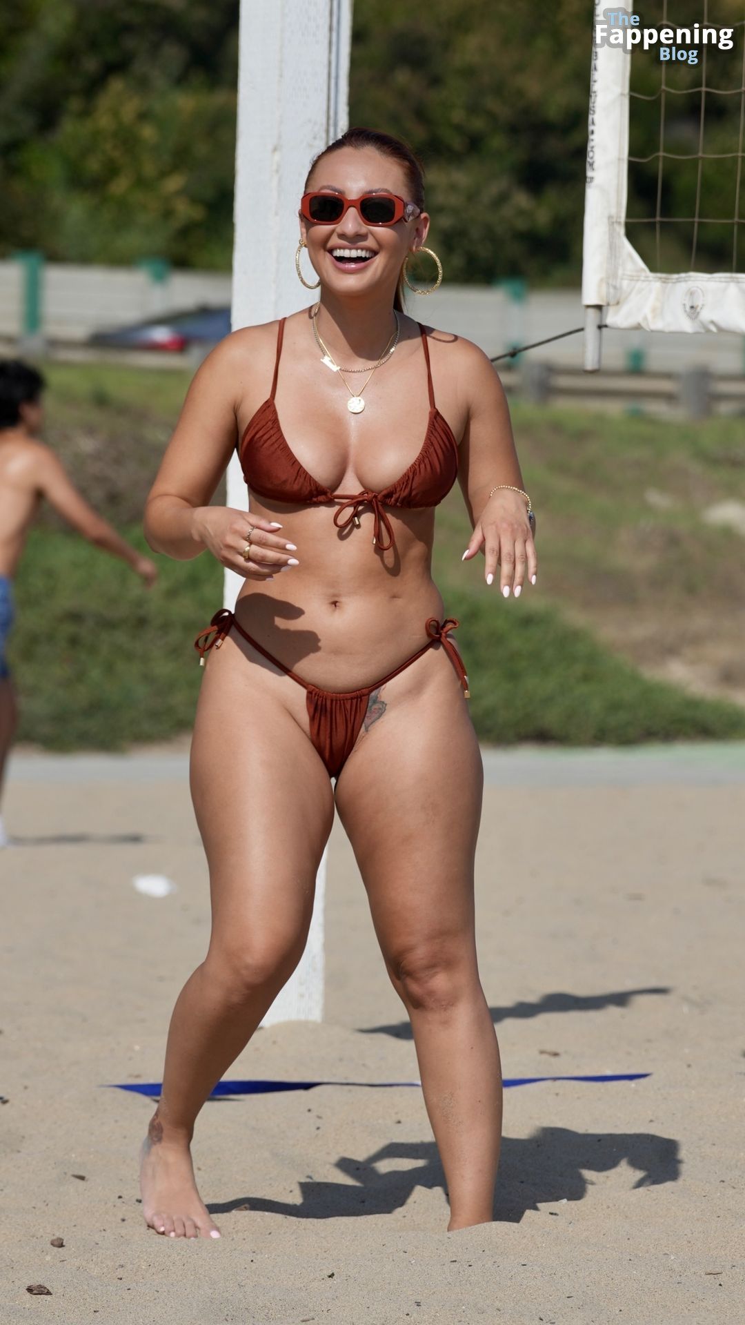 Francia Raisa Sizzles in a Bikini after Mending Relationship with Selena on Her Birthday (70 Photos)