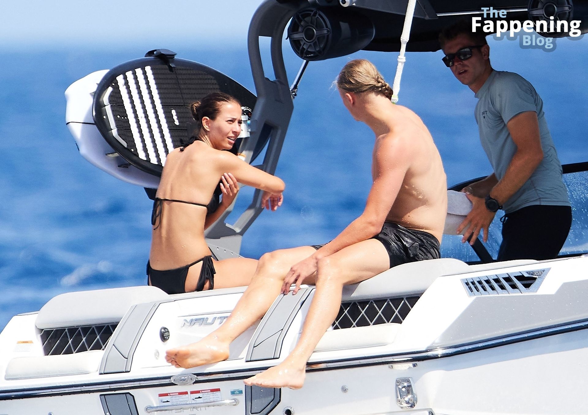 Isabel Johansen is Pictured Having Fun with Erling Haaland in South of France (44 Photos)