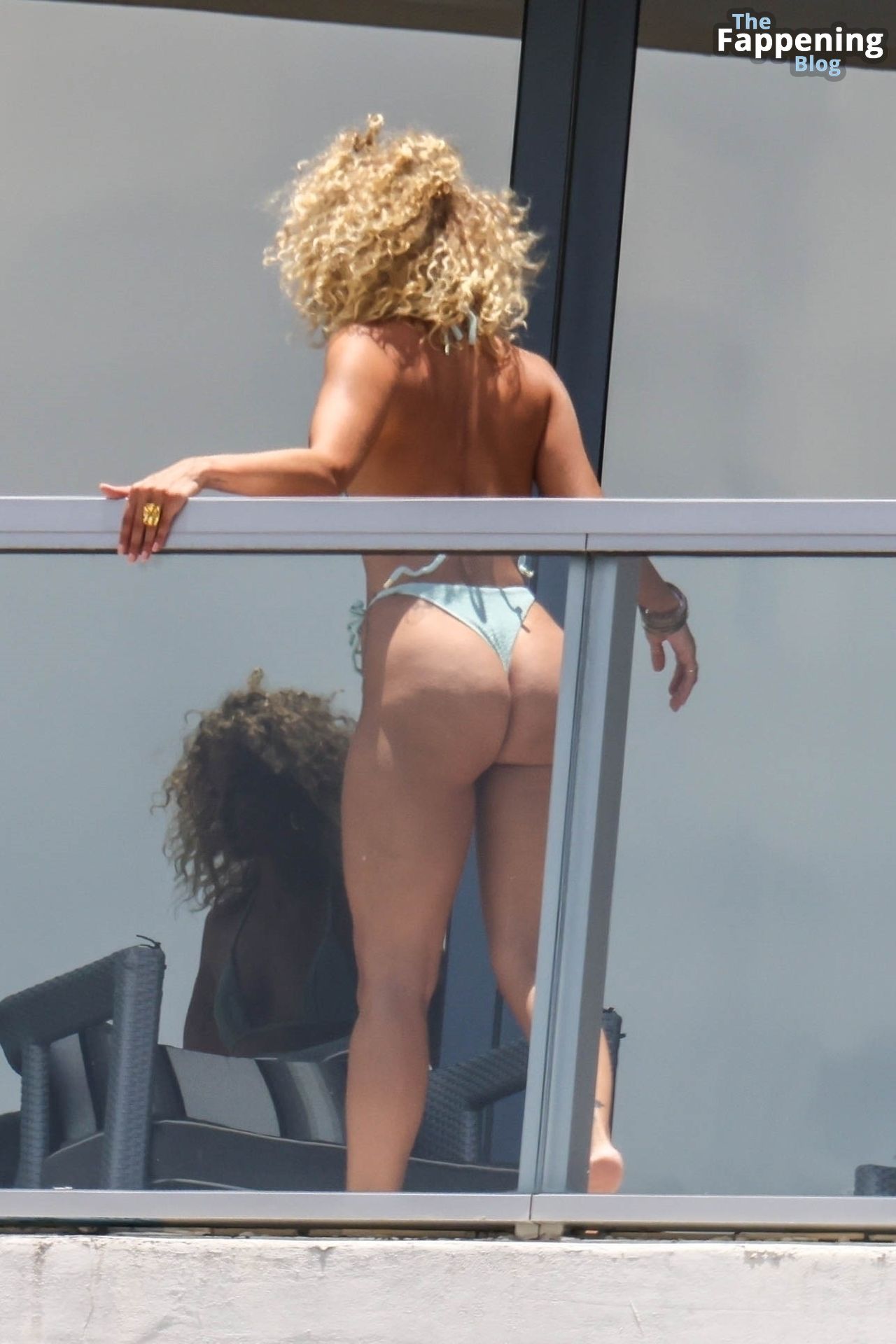 Jasmine Sanders Snaps Some Solo Bikini Shots on Her Balcony in Miami (28 Photos)