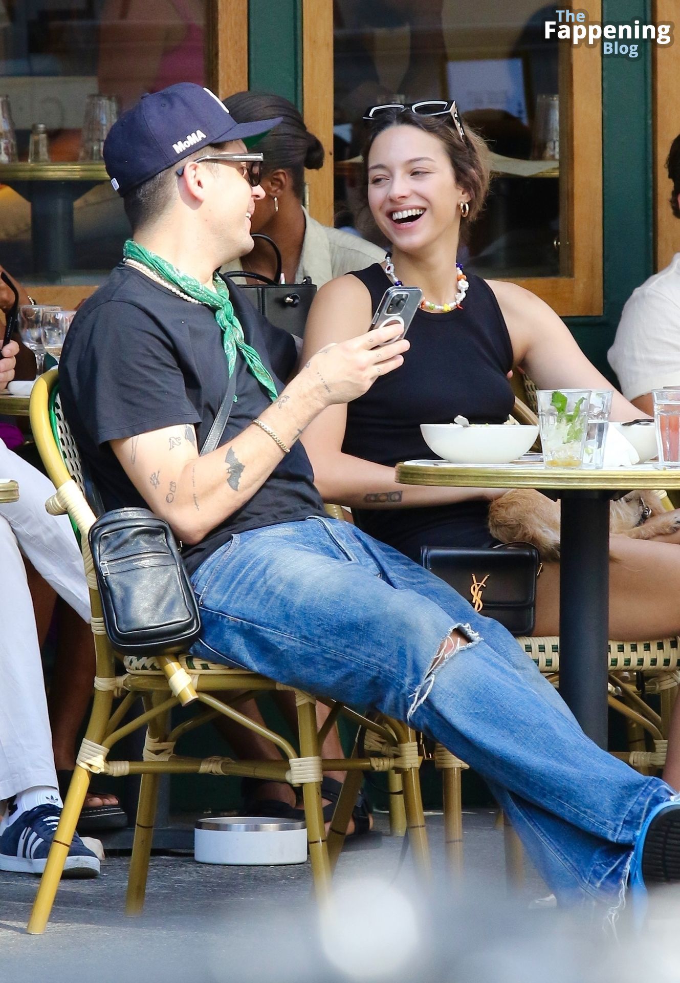 Jenaye Noah &amp; G-Eazy Enjoy a Lunch Date with Their Dogs in NYC (35 Photos)