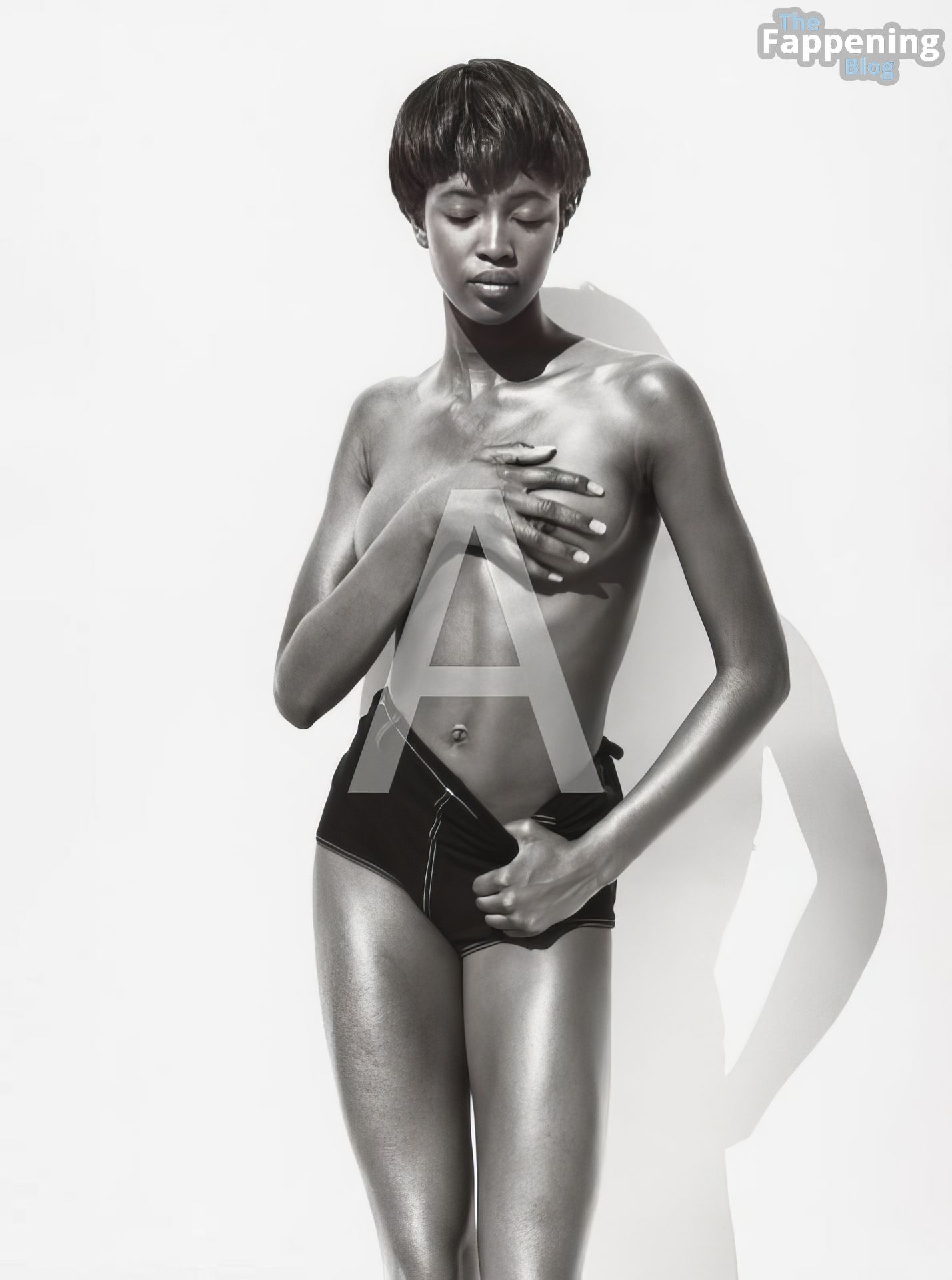 Naomi-Campbell-Nude-Sexy-The-Fappening-Blog-12.jpg
