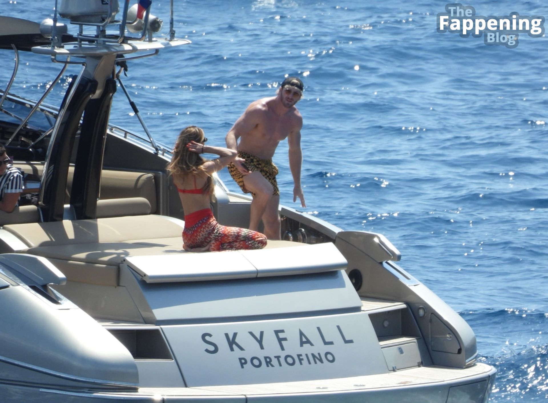 Nina Agdal &amp; Logan Paul Pack on the PDA During Their Romantic Holiday Break in Portofino (152 Photos)