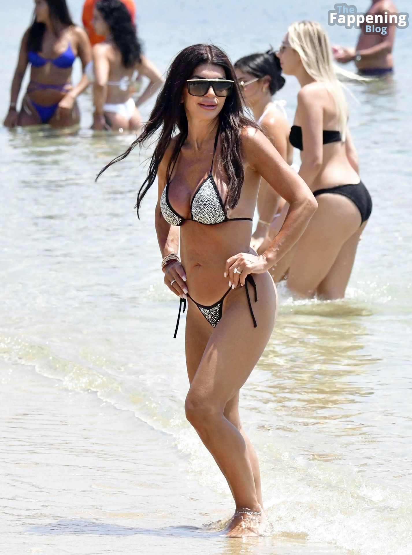 Teresa Giudice Shows Off Her Sexy Beach Body Figure During Her Sun-Soaked Beach Holiday in Mykonos (85 Photos)