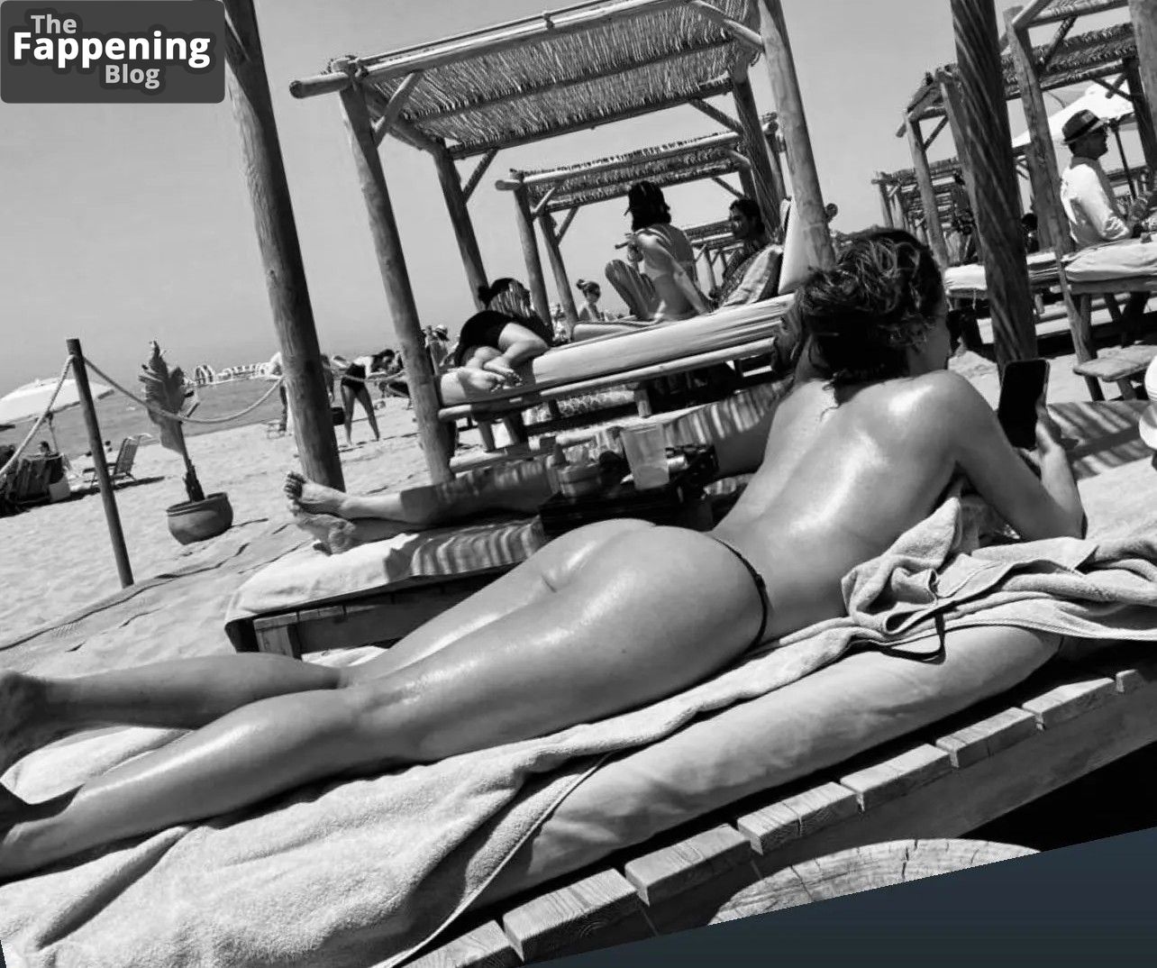 Eva Longoria Sexy (8 New Photos)