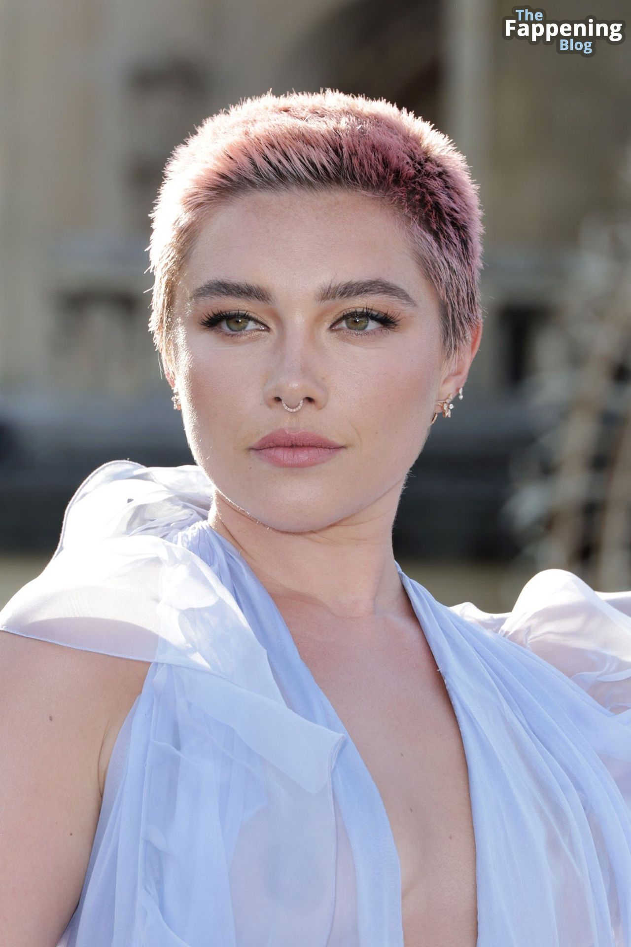Florence Pugh Flashes Her Nude Tits at the Valentino Haute Couture Show in Paris (26 Photos)