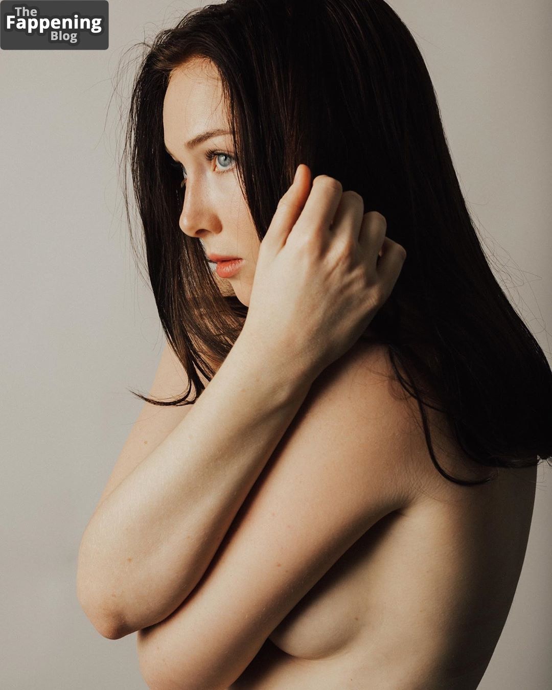 Molly Quinn Nude &amp; Sexy Collection (30 Photos)