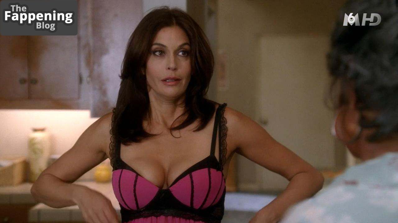 Teri Hatcher Nude and Sexy Collection (100 Photos) #TheFappening picture