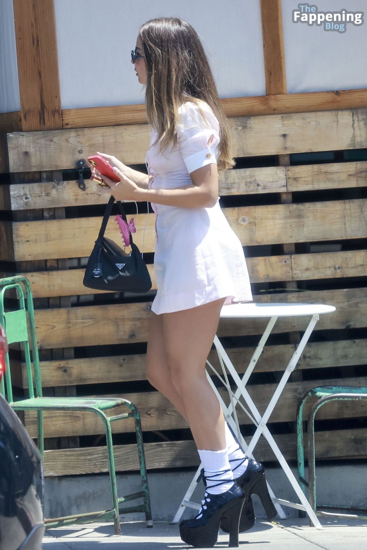 Addison Rae Looks Chic While Out for Coffee in Los Feliz (44 Photos)