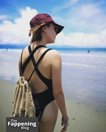 Angelica Panganiban / iamangelicap Nude Leaks Photo 17
