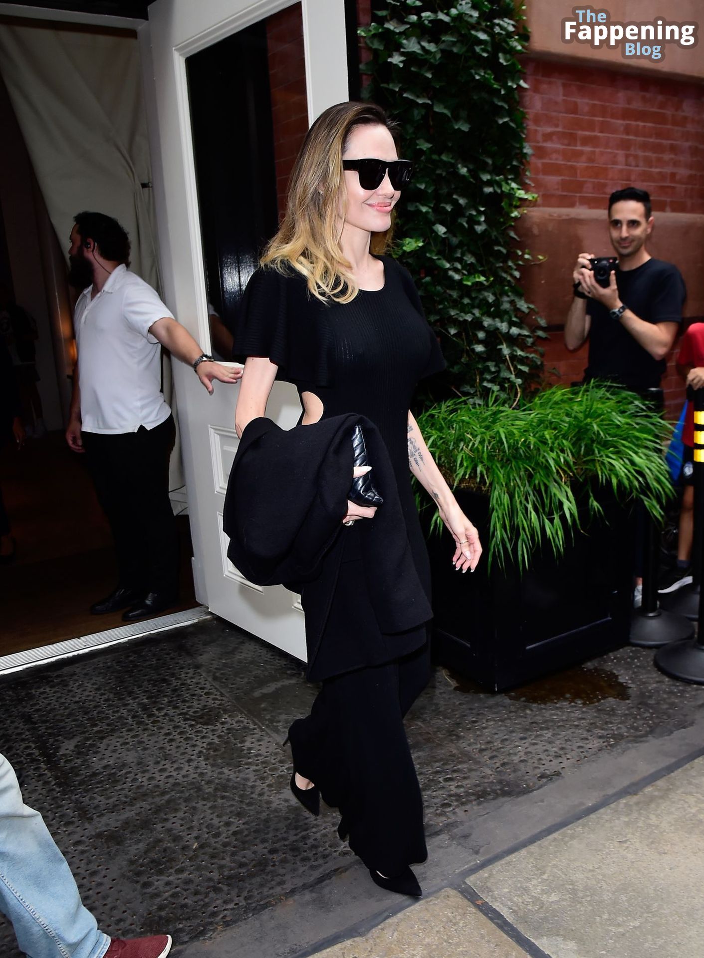 Braless Angelina Jolie Bids Farewell with a Wave Exiting New York’s Soho Hotel (56 Photos)