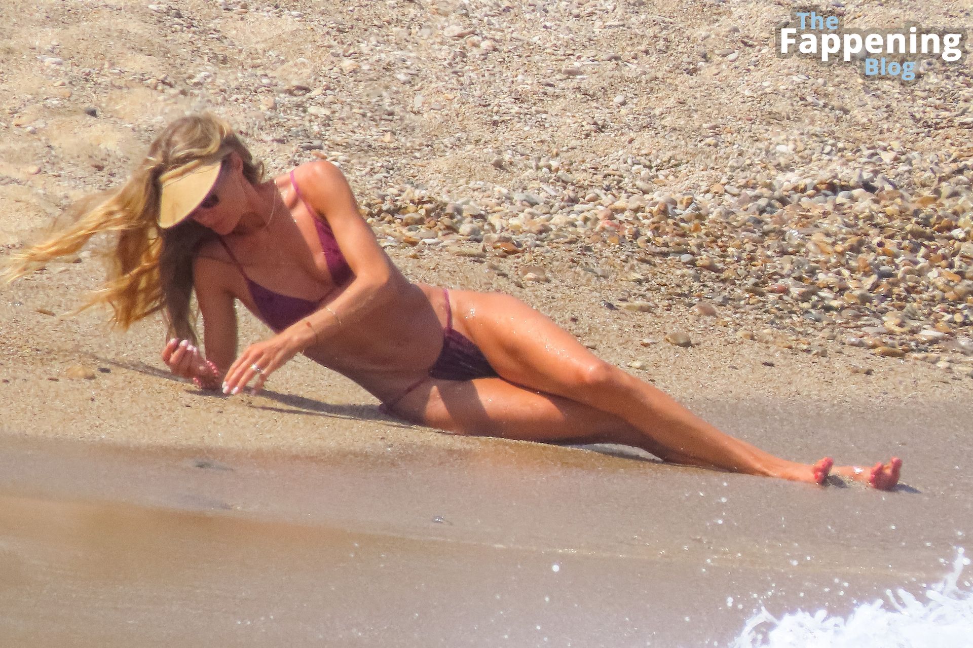 Doutzen Kroes Shows Off Her Sexy Body in a Tiny Bikini (57 Photos)