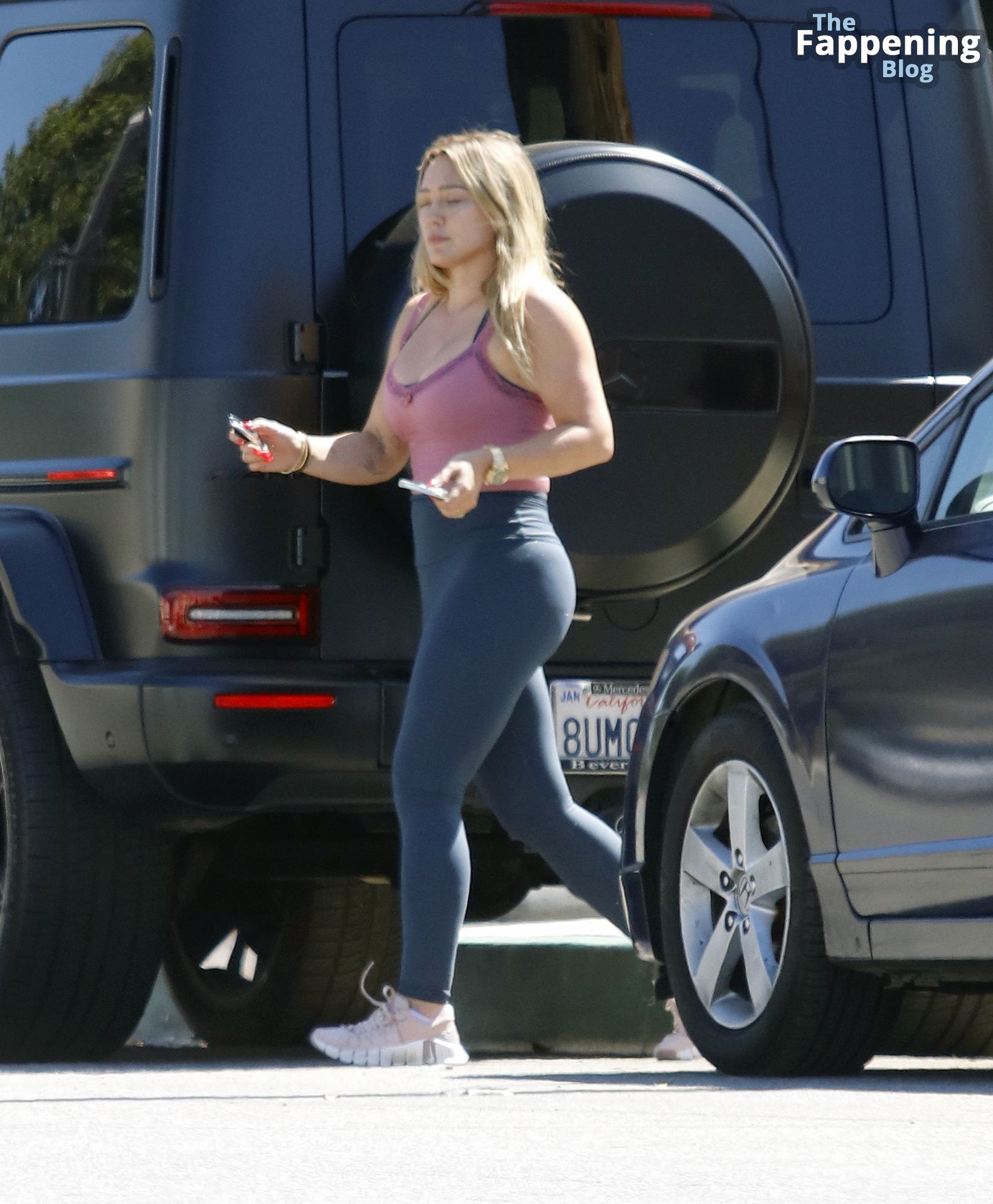 Hilary Duff Flaunts Her Toned Physique During a Workout Session in Sherman Oaks (65 Photos)