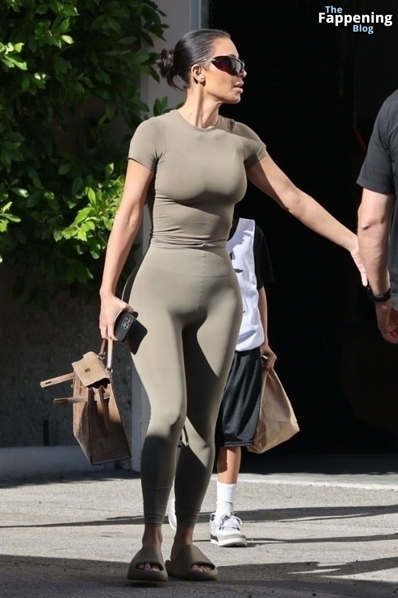 Kim-Kardashian-Sexy-The-Fappening-Blog-30.jpg
