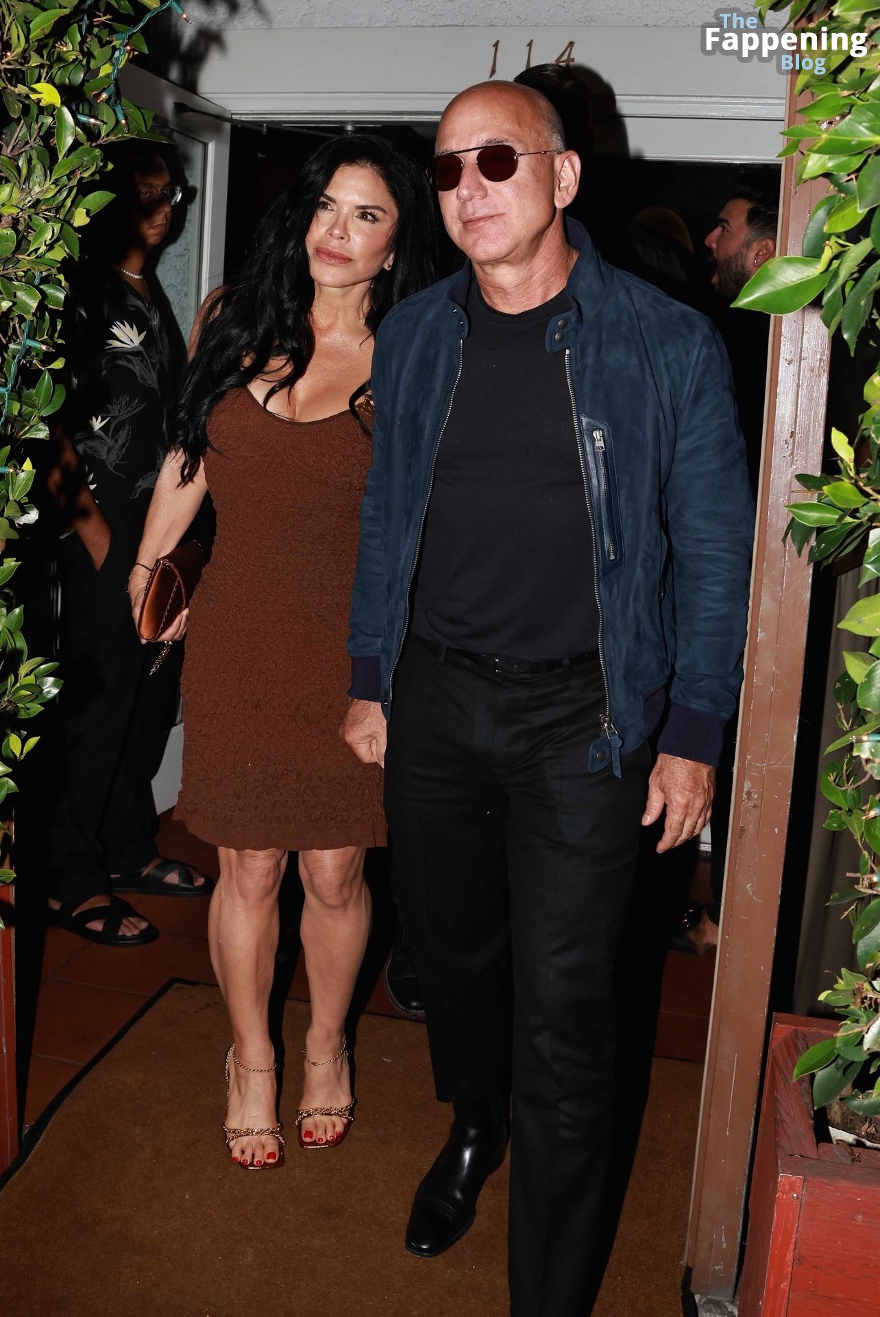 Lauren Sanchez &amp; Jeff Bezos Head Out for a Double Dinner Date in Santa Monica (83 Photos)
