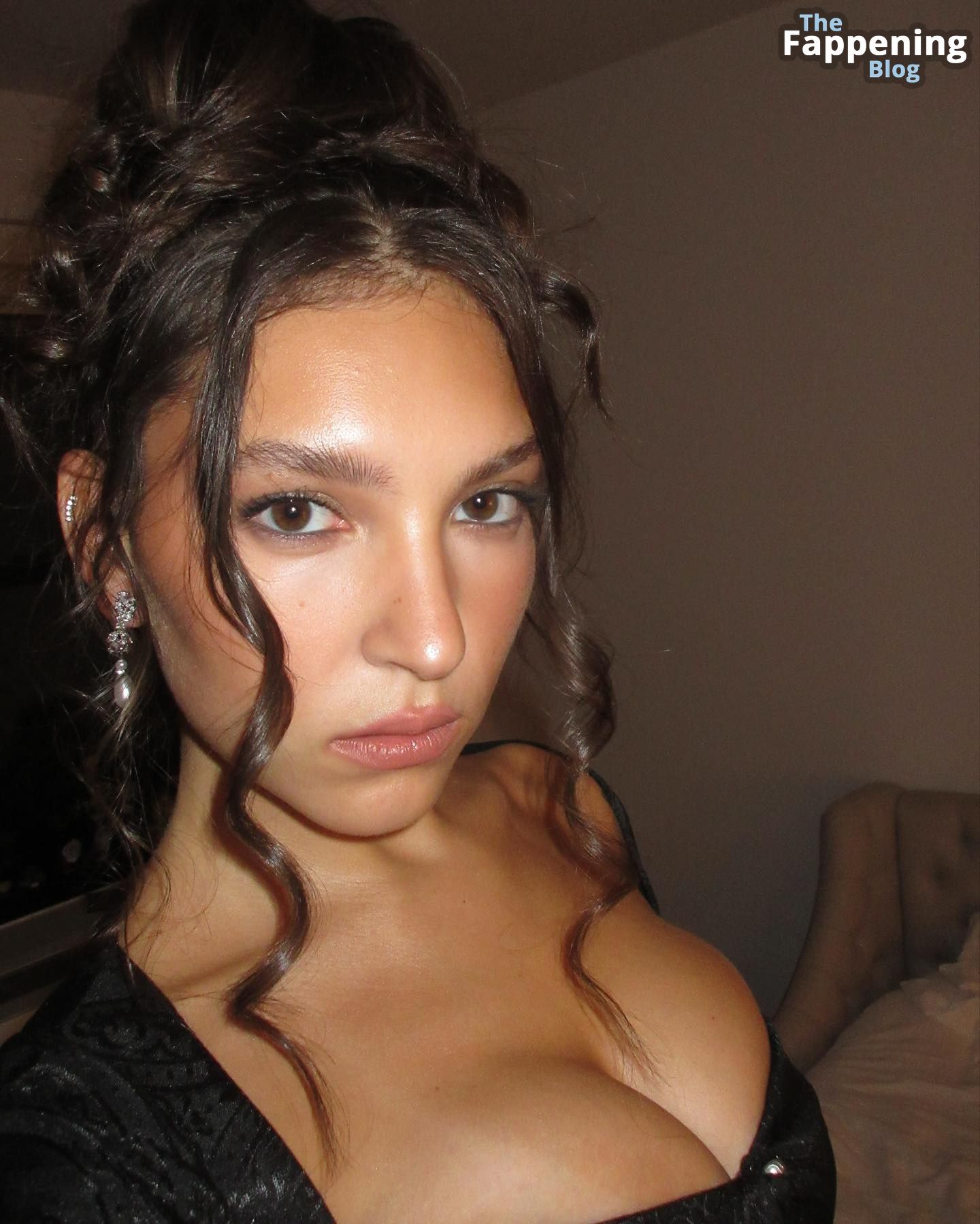 Mia Ortiz Sexy &amp; Topless (54 Photos)