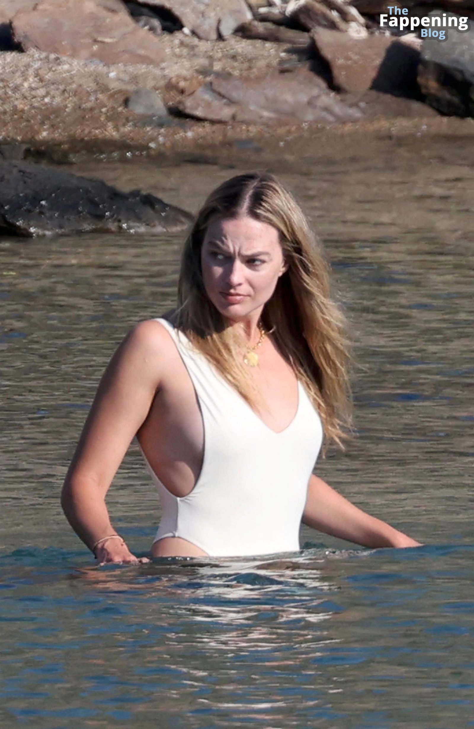 Margot Robbie Looks Hot in a White Swimsuit as She Enjoys Her Greece Vacation (43 Photos)