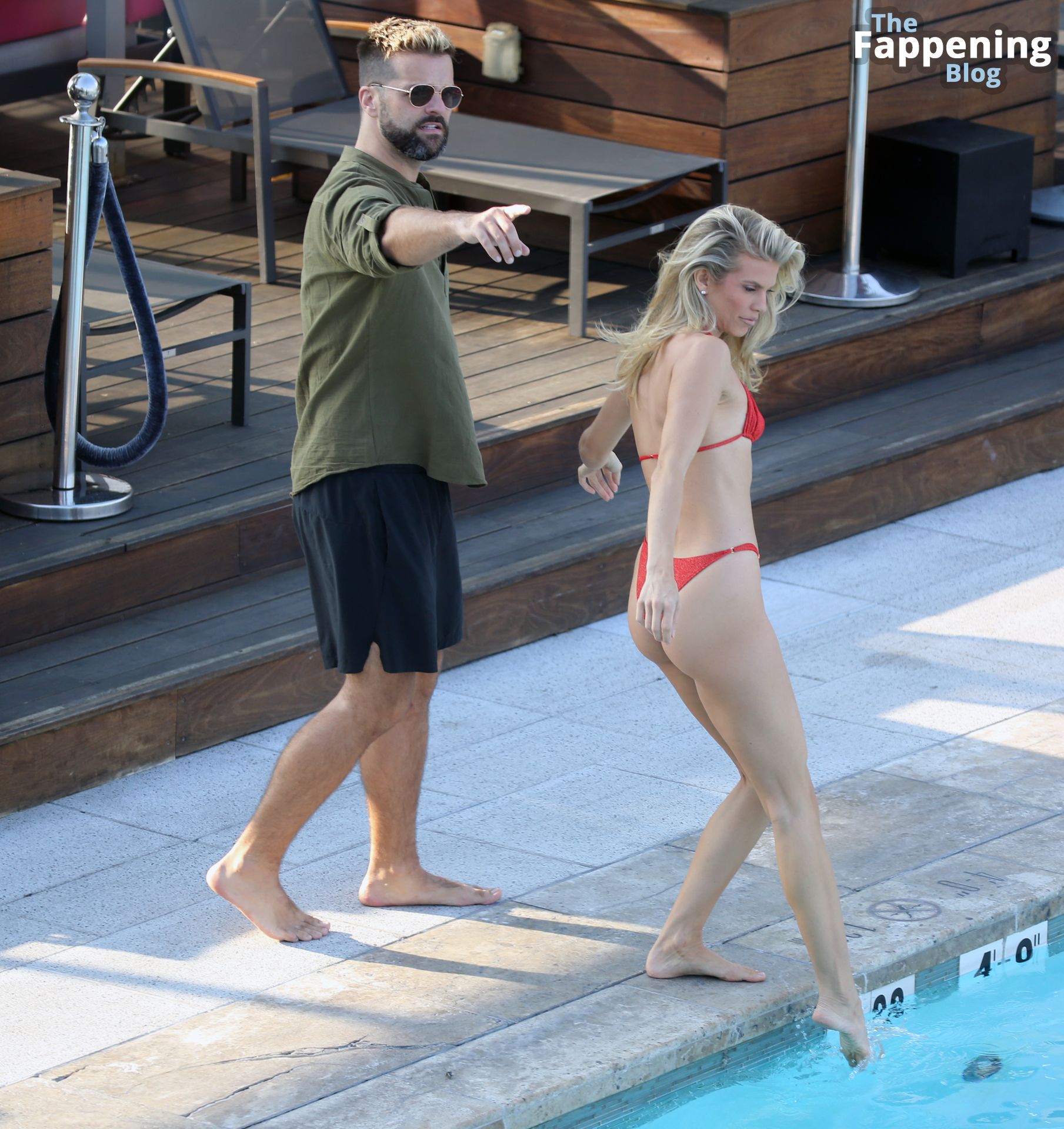 🔴AnnaLynne McCord is Spotted Rocking a Red Bikini at a Hotel Pool in LA (53 Photos)