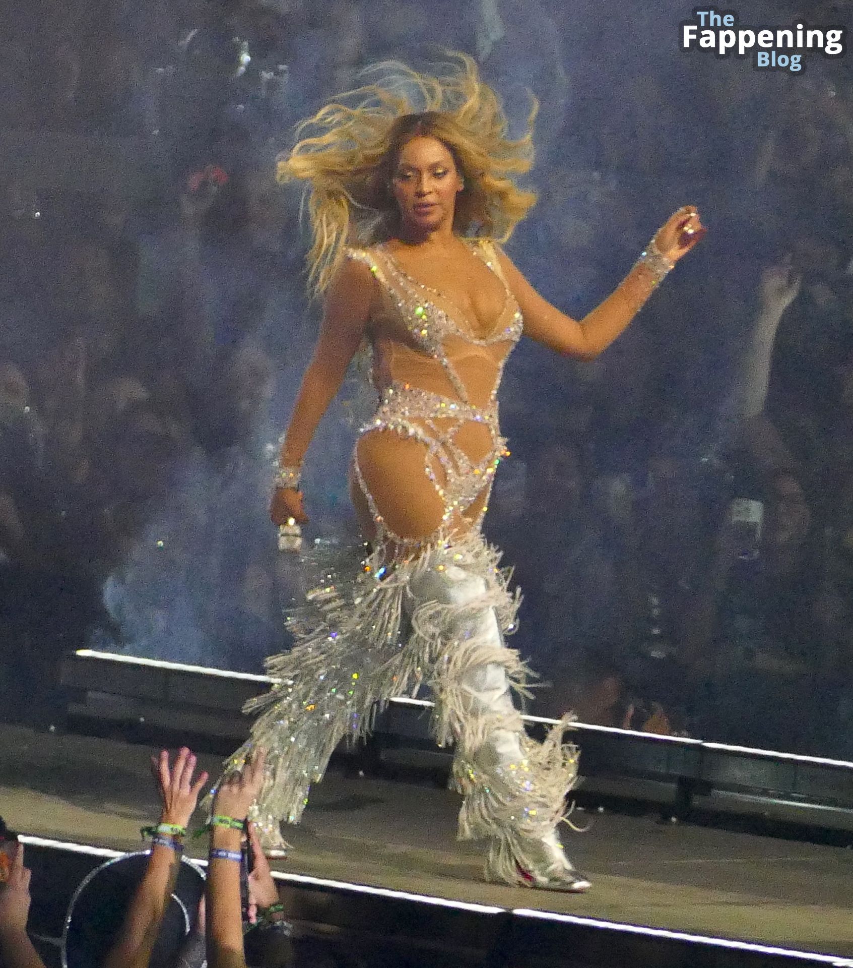Beyoncé-Sexy-45-The-Fappening-Blog.jpg