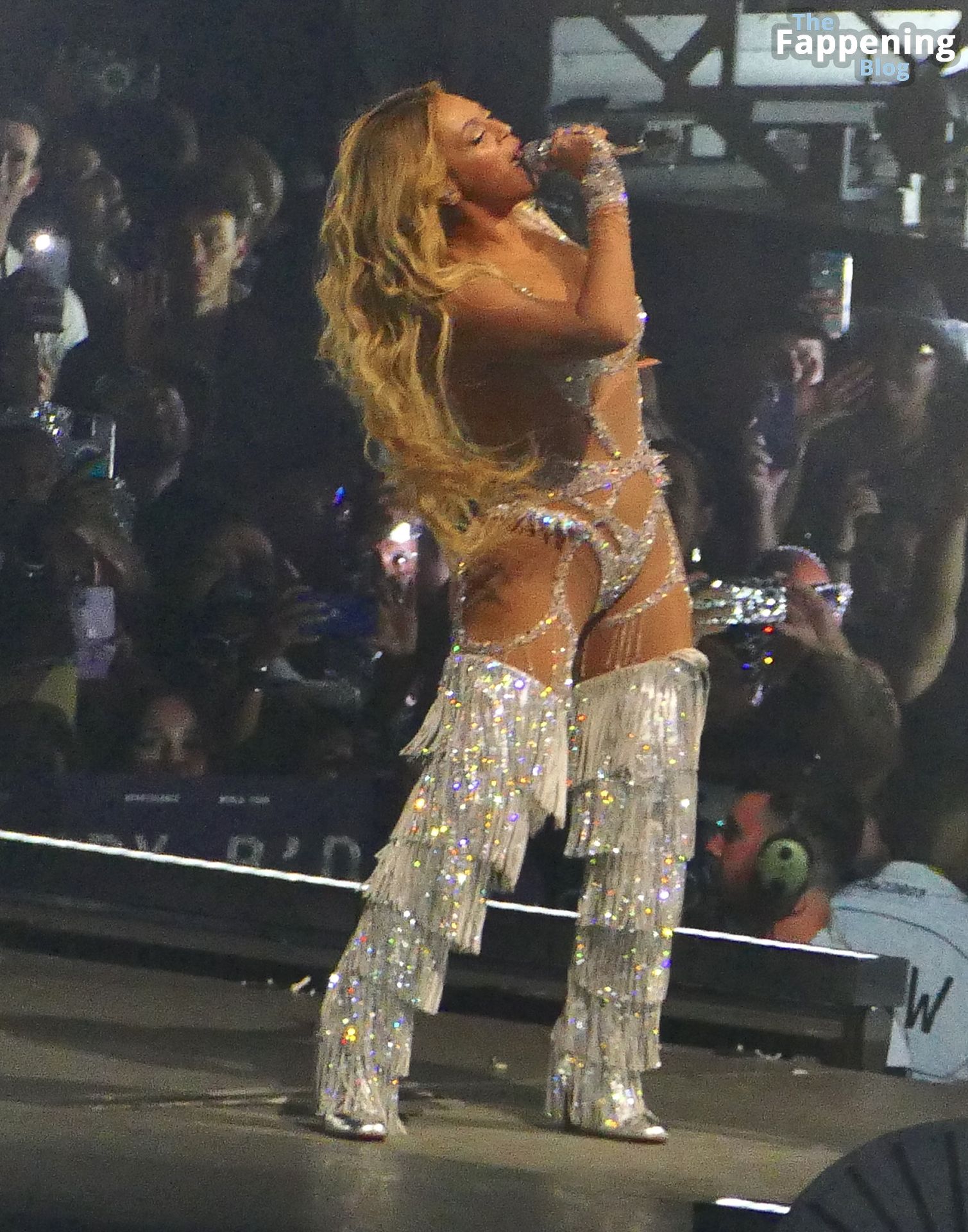 Beyoncé-Sexy-51-The-Fappening-Blog.jpg