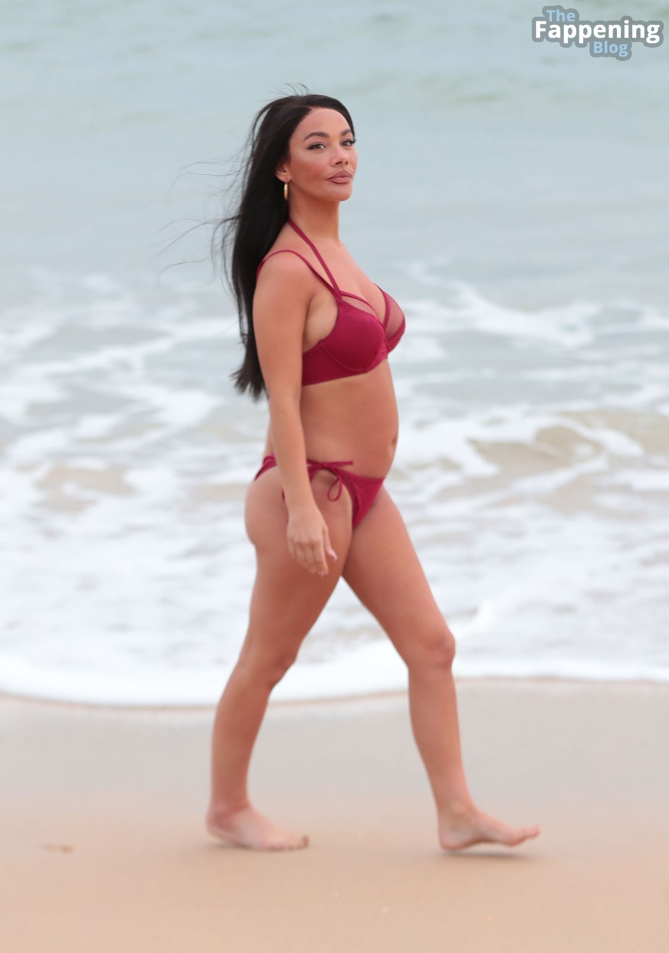 Chelsee Healey Shows Off Her Baby Bump in a Red Bikini at the Beach on Holiday in Portugal (15 Photos)
