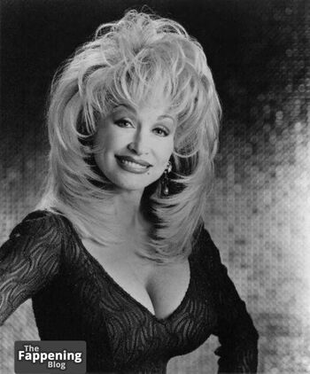 Dolly Parton / dollyparton Nude Leaks Photo 90