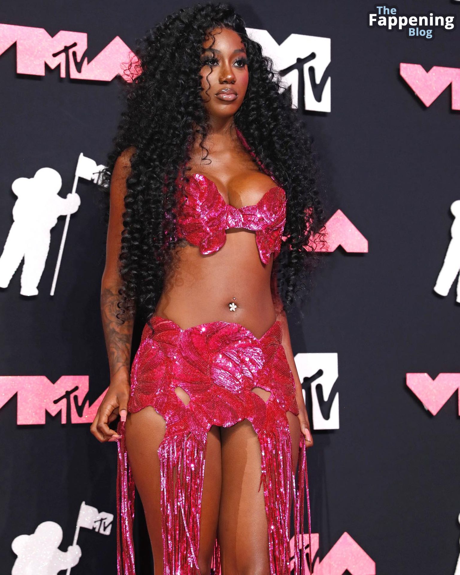 Flo Milli Displays Nice Cleavage at the 2023 MTV Video Music Awards (19 Photos)