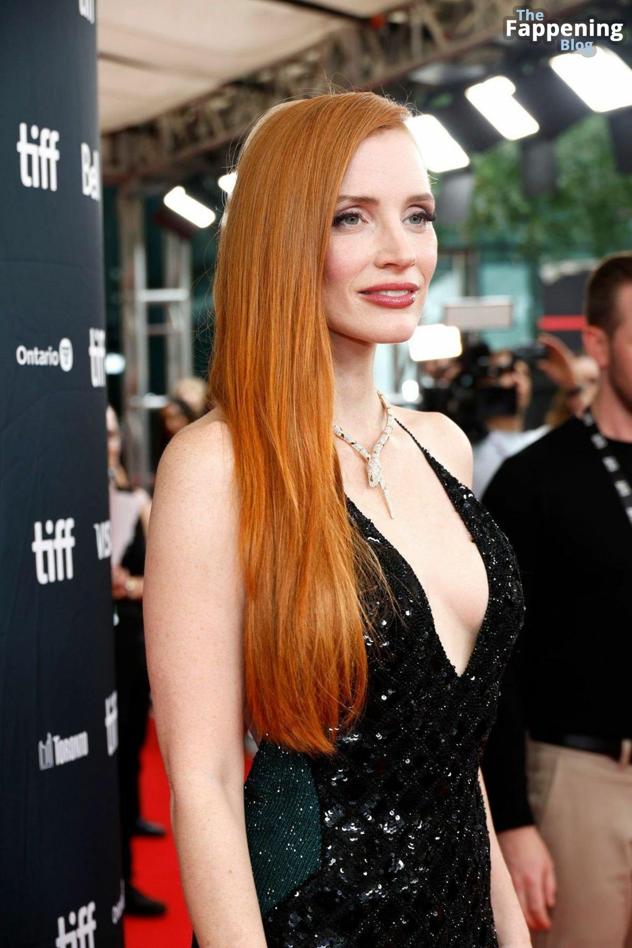 Jessica Chastain Shows Off Her Sexy Tits at the “Memory” Premiere (60 Photos)